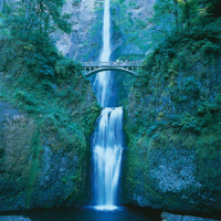 Multnomah-Fall-Oregon-USA-1999.jpg